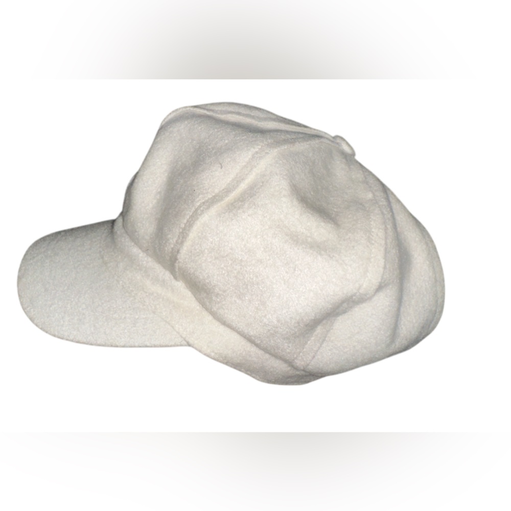 Nine West Cream Beret